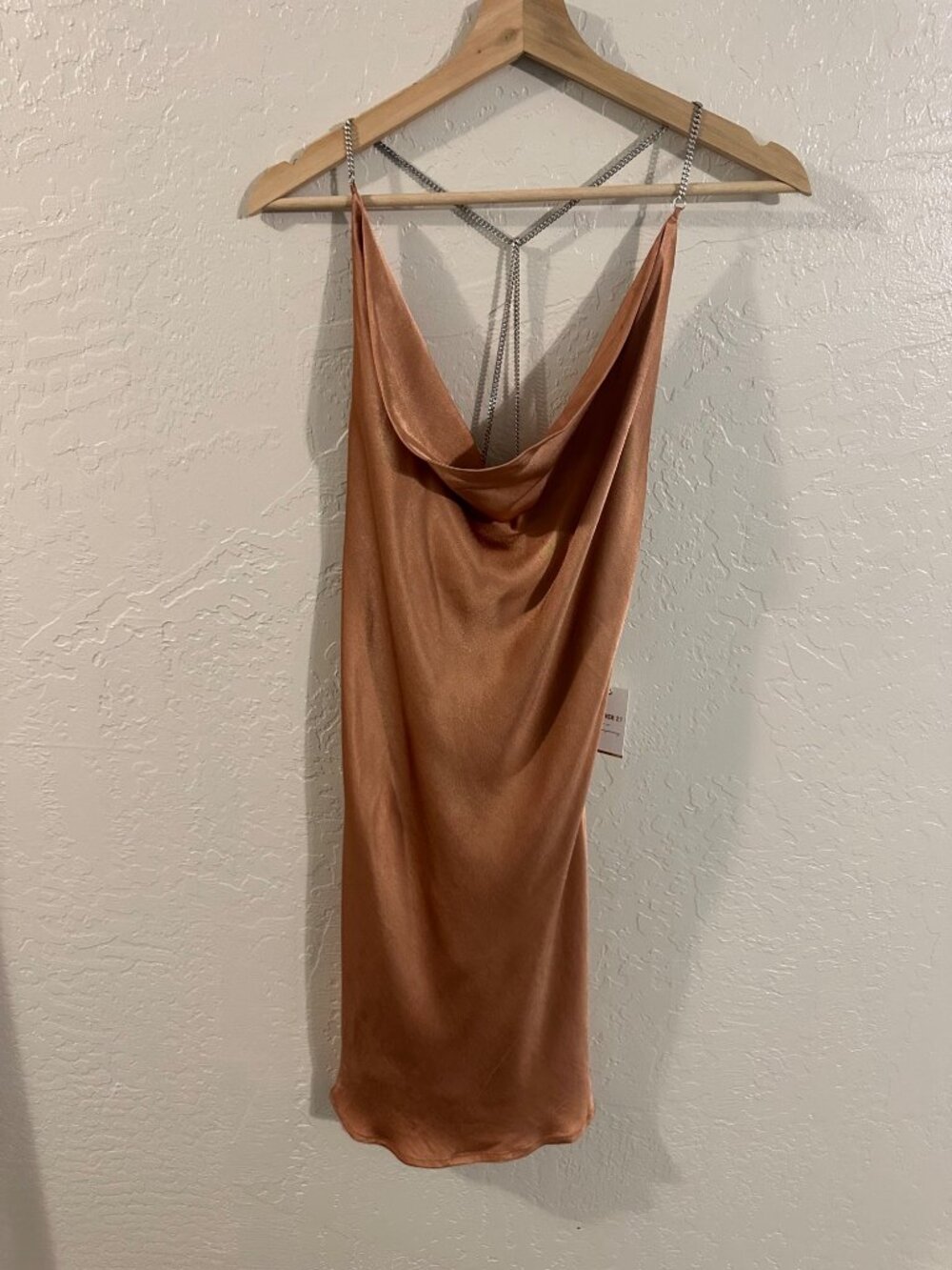 NWT Rose Gold Cowl Neck Satin Metal Chain Mini Cocktail Dress - Picture 2 of 13